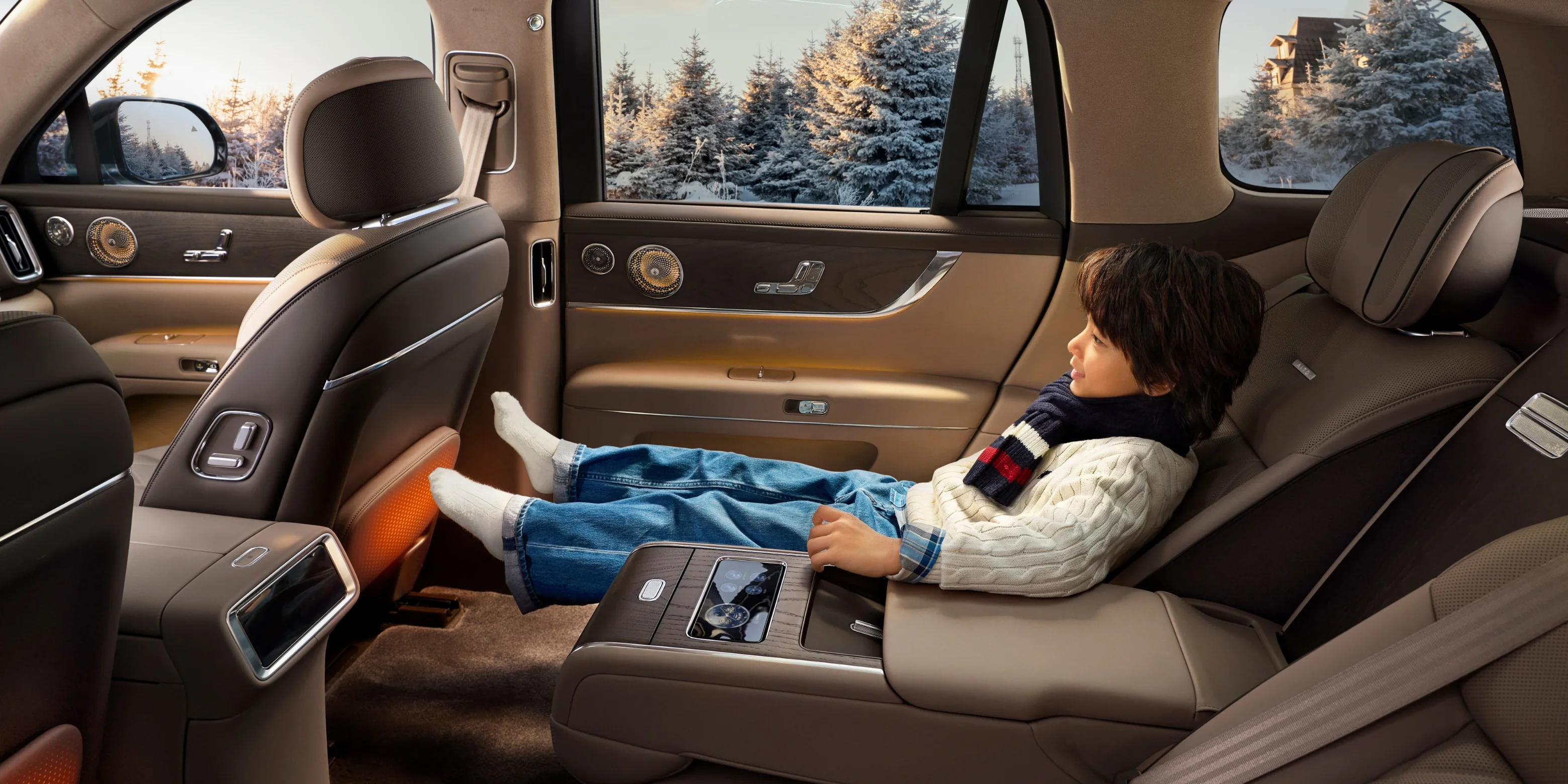 Graphene heating warms the cabin 25% faster than the previous generation.